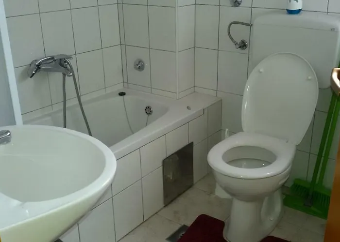 Milada Vrvilo Apartment *